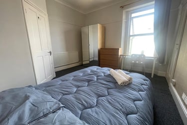 5 bed house, Chaddlewood Avenue, Lipson, Plymouth, PL48RF - Image 10